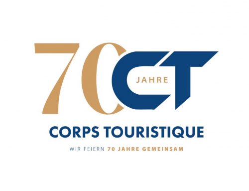 Corps Touristique – 70 Jahre jung